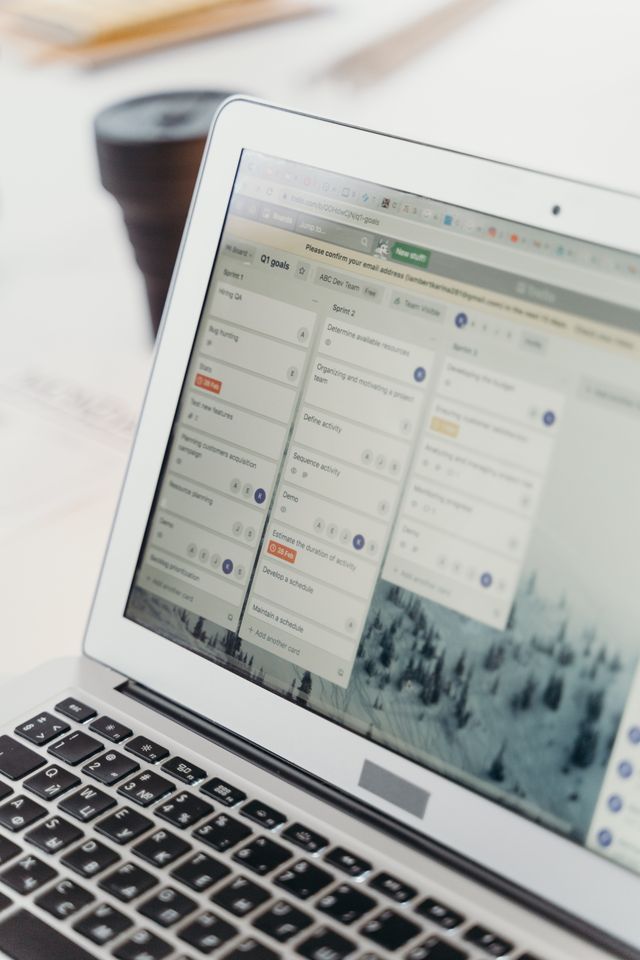 project management software screen